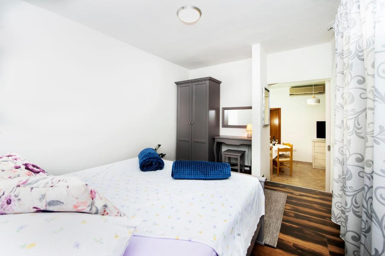 Apartments Karmen Rovinj Ngoại thất bức ảnh