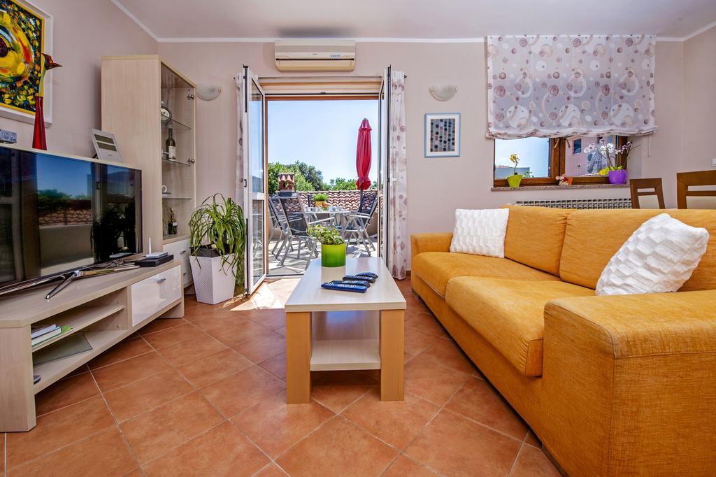 Apartments Karmen Rovinj Ngoại thất bức ảnh