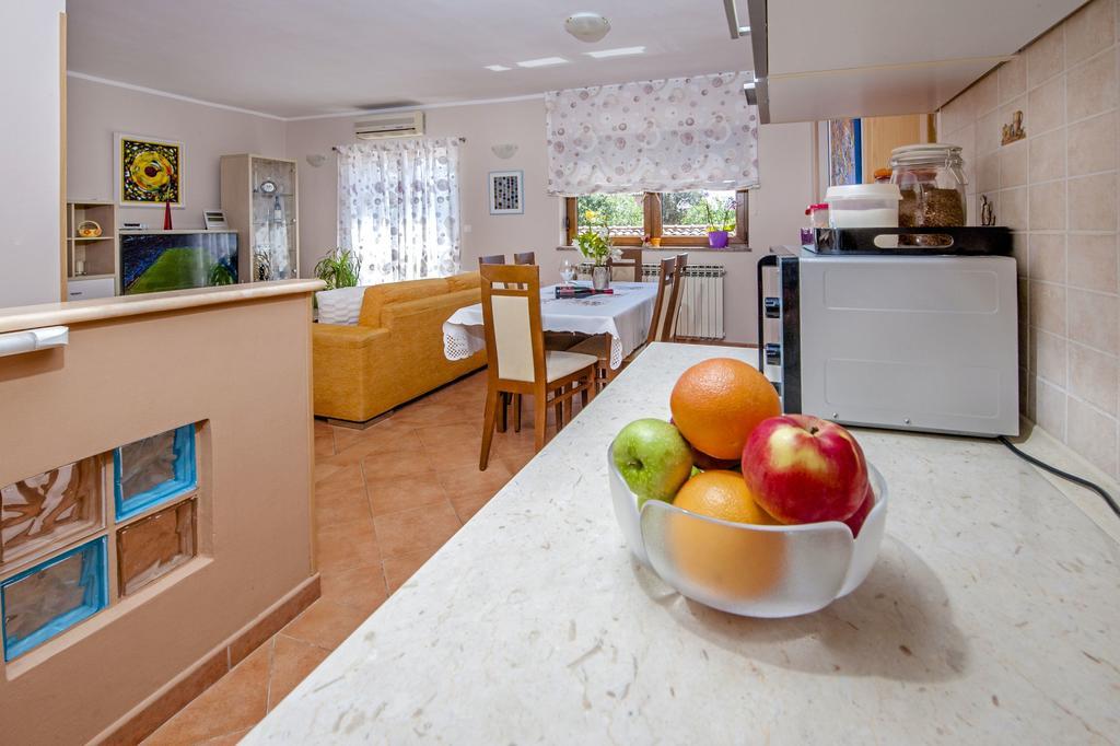 Apartments Karmen Rovinj Ngoại thất bức ảnh