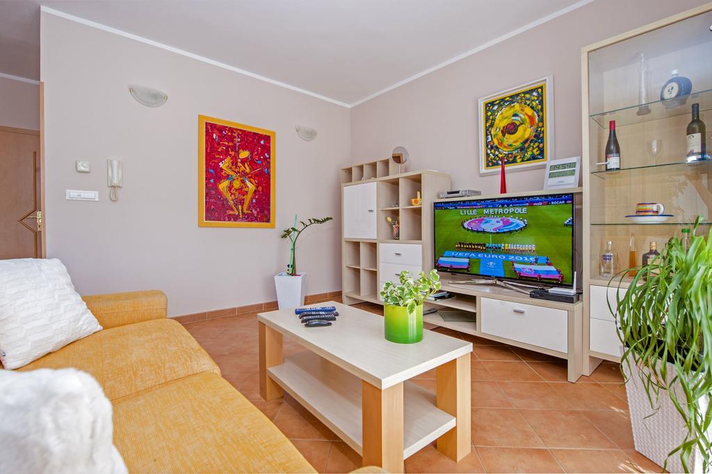 Apartments Karmen Rovinj Ngoại thất bức ảnh