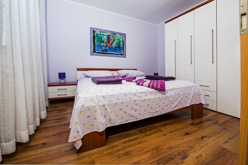 Apartments Karmen Rovinj Ngoại thất bức ảnh