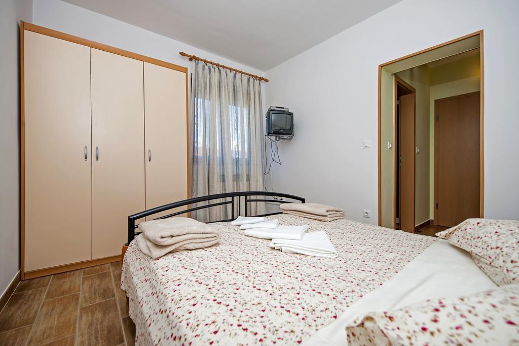 Apartments Karmen Rovinj Ngoại thất bức ảnh