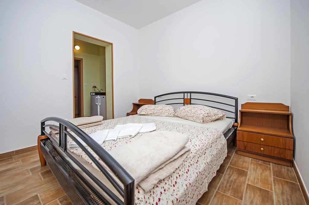 Apartments Karmen Rovinj Ngoại thất bức ảnh