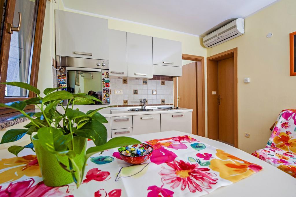 Apartments Karmen Rovinj Ngoại thất bức ảnh
